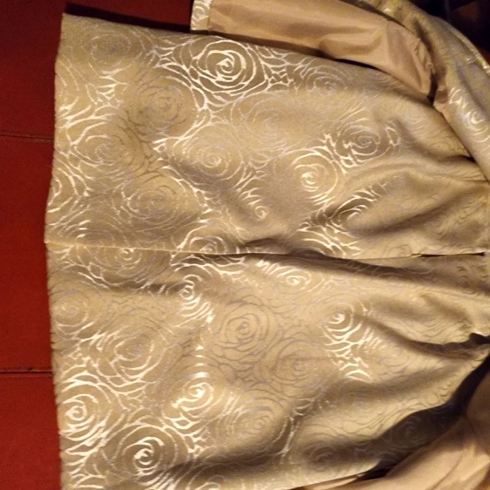 2pc suit Tan and silver polyester 16w